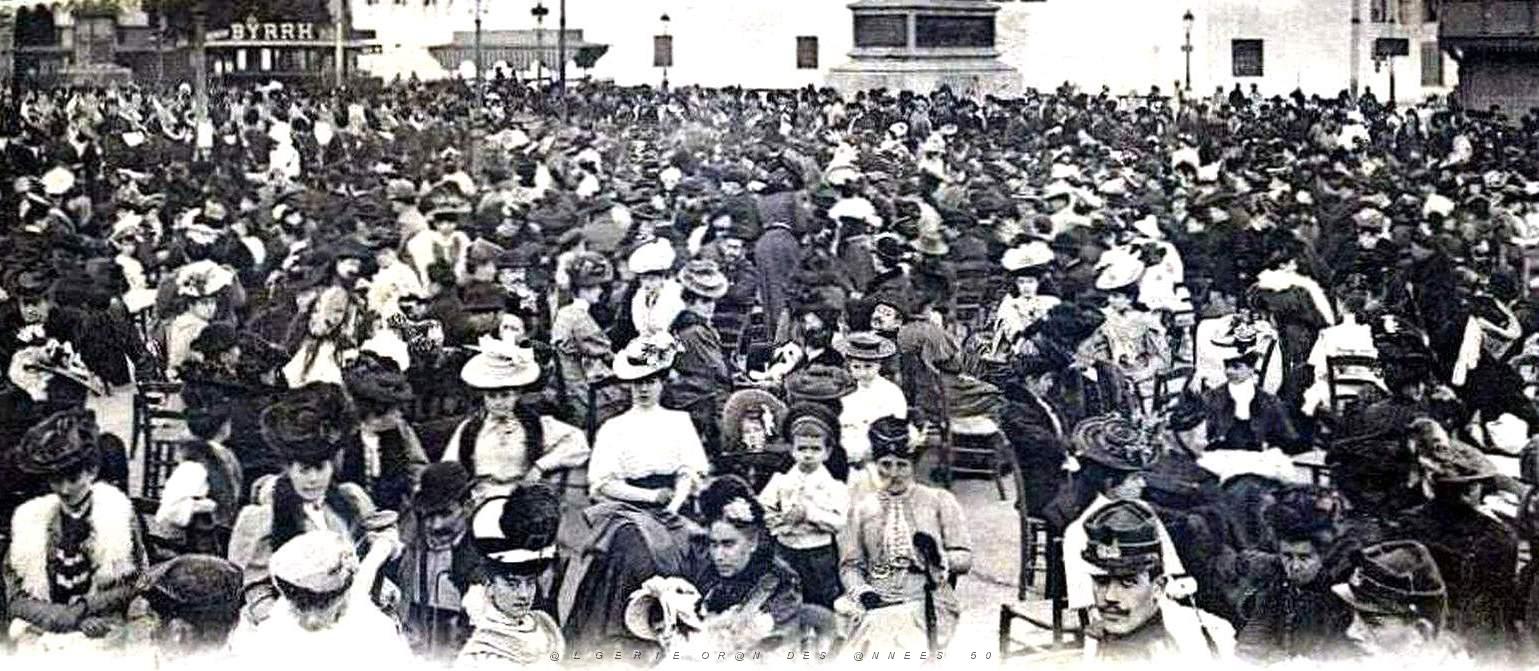 2191- Alger - Place du Gouvernement - Jour de Musique2.jpg